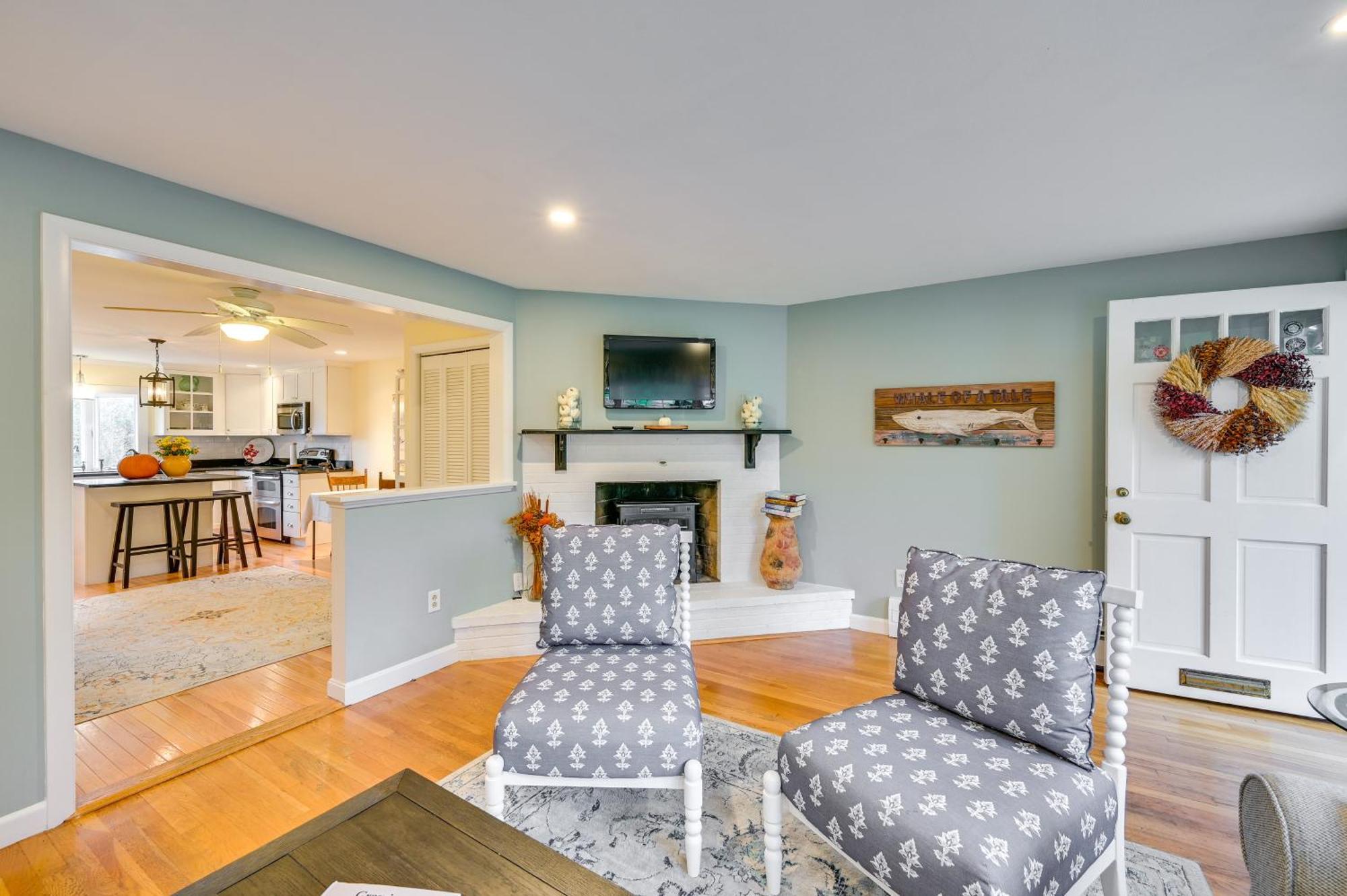 Marblehead Retreat With Sprawling Yard And Gas Grill!アパートメント エクステリア 写真